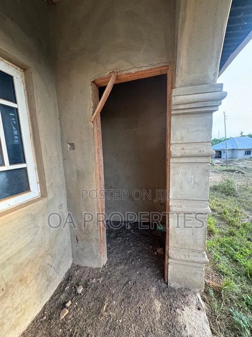2bdrm Block of Flats in Tose, Moniya Ibadan for sale