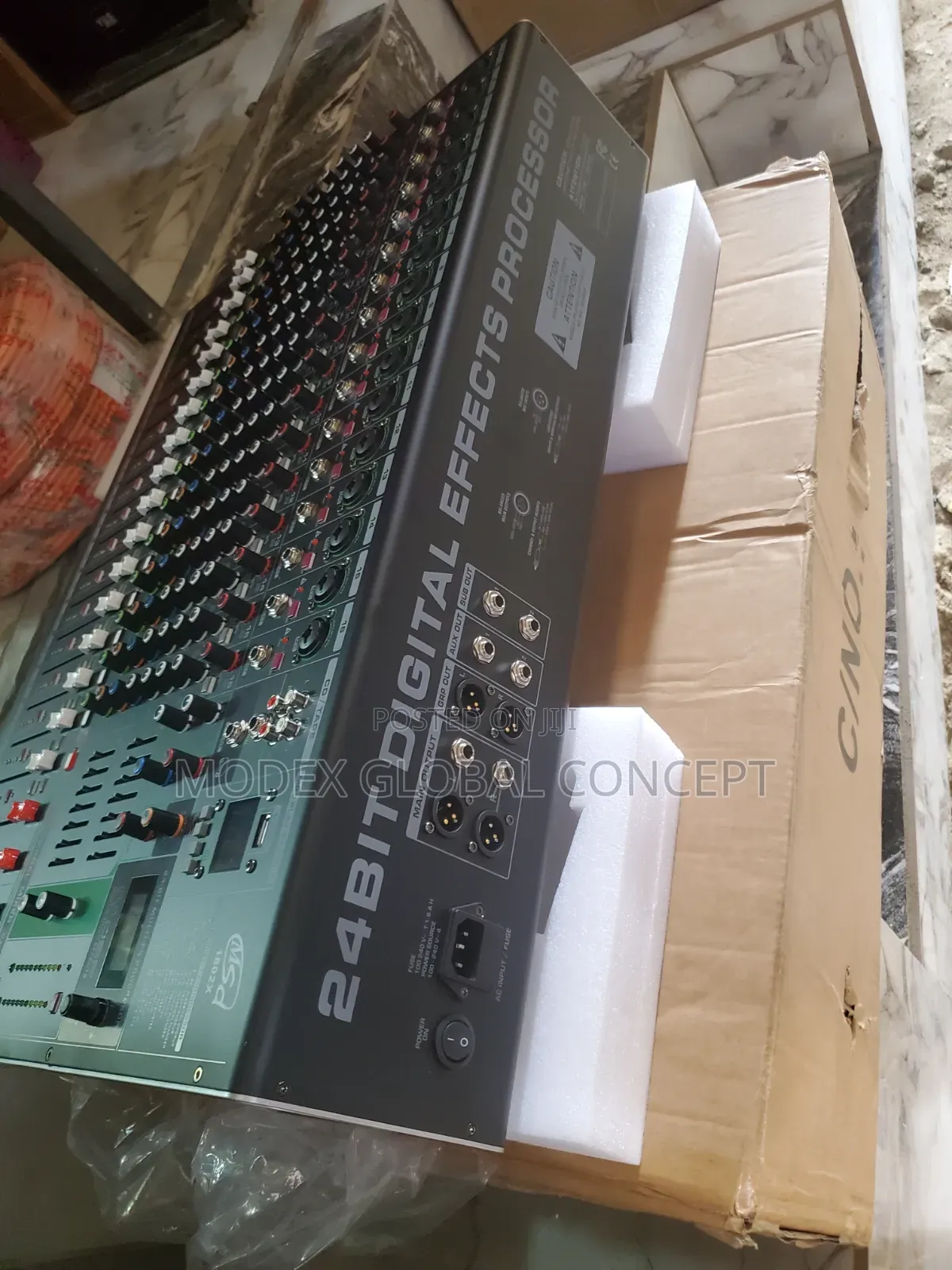 16 Channel Live Mixer