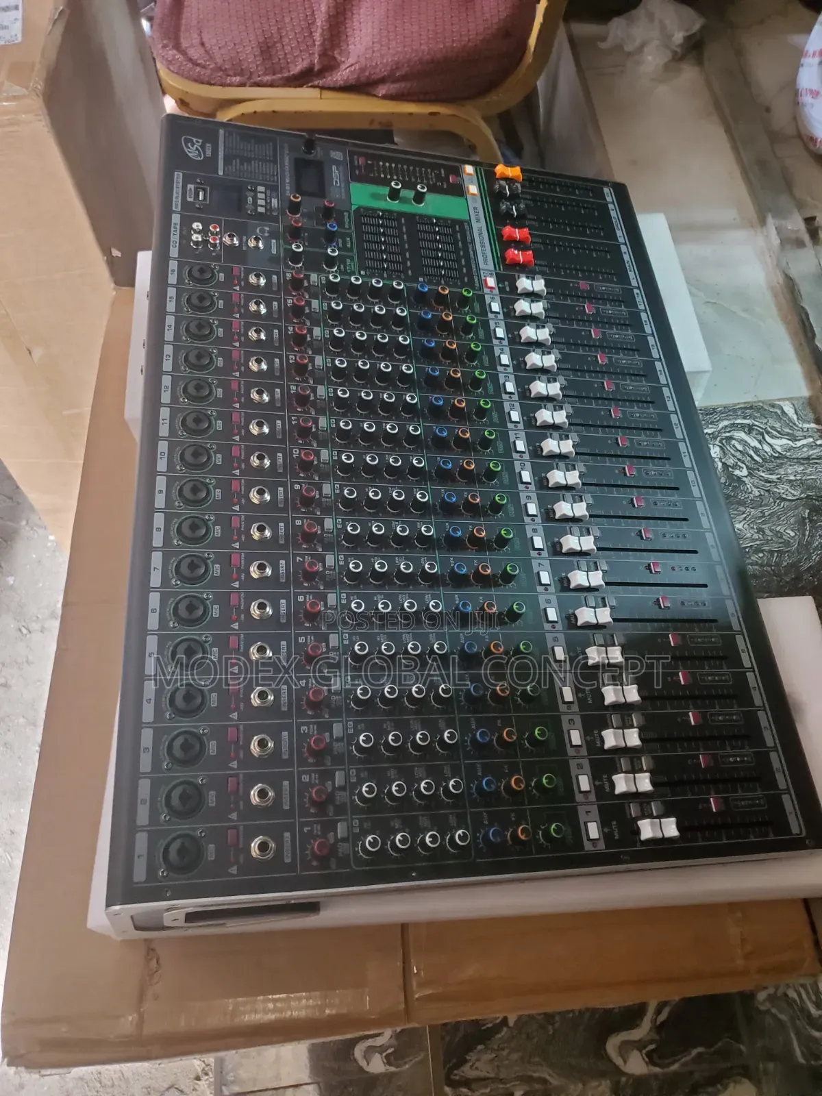 16 Channel Live Mixer