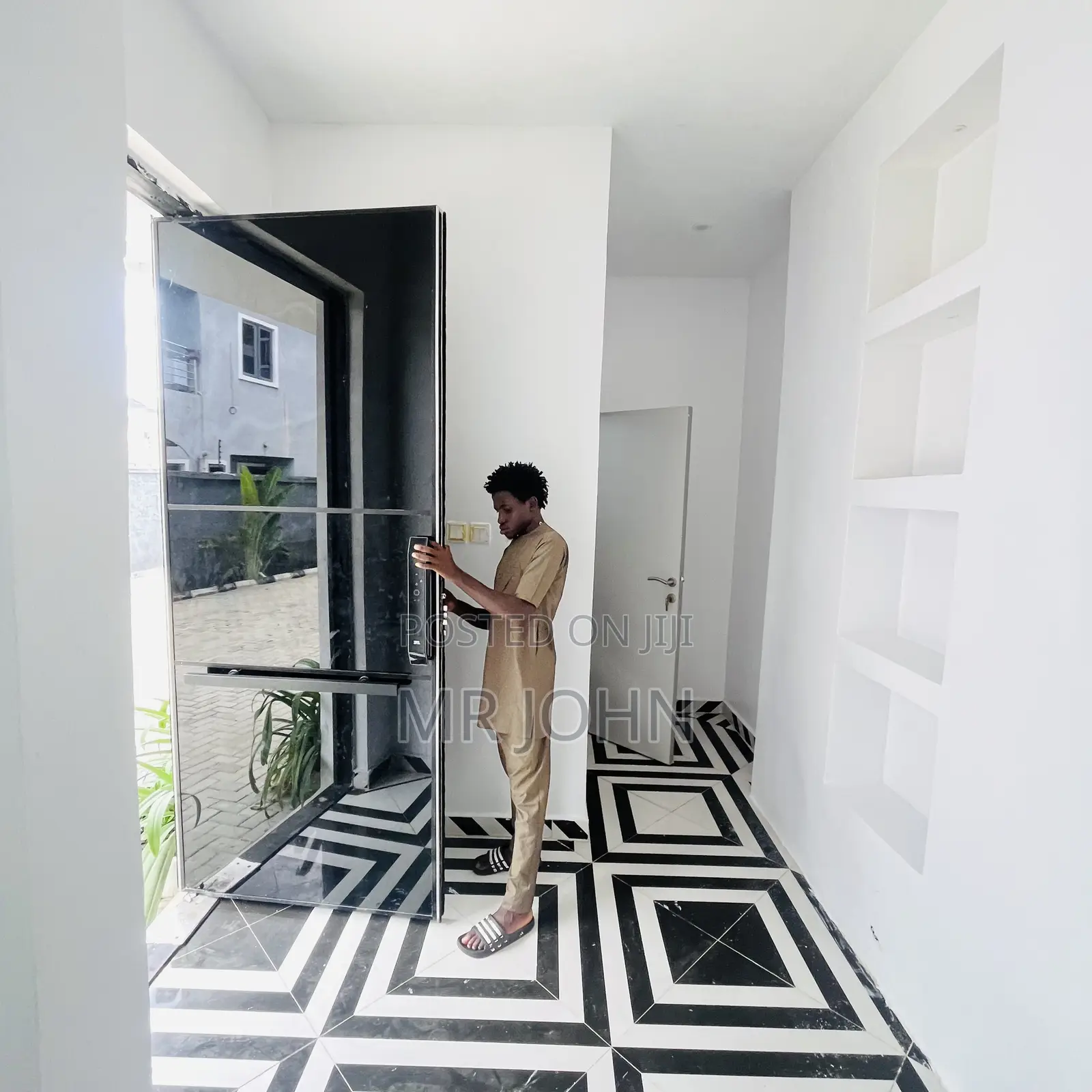 4bdrm Duplex in Canaan Estate for rent