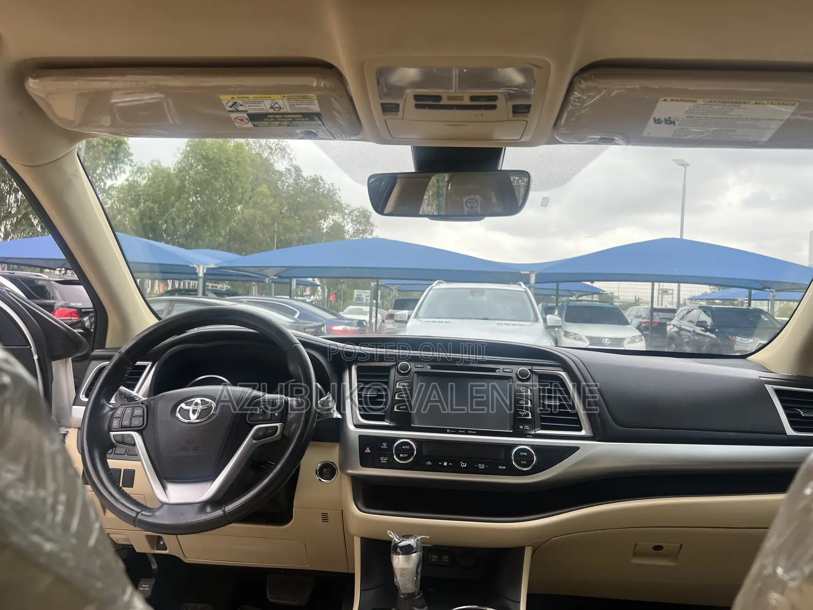 Toyota Highlander XLE 4x2 V6 (3.5L 6cyl 8A) 2018 White