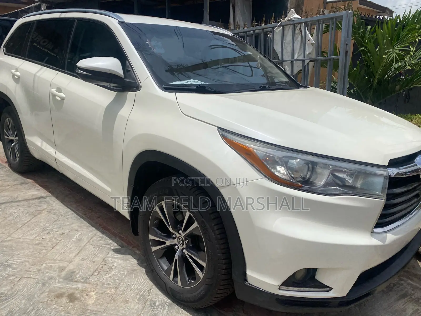 Toyota Highlander XLE V6 4x2 (3.5L 6cyl 6A) 2016 White