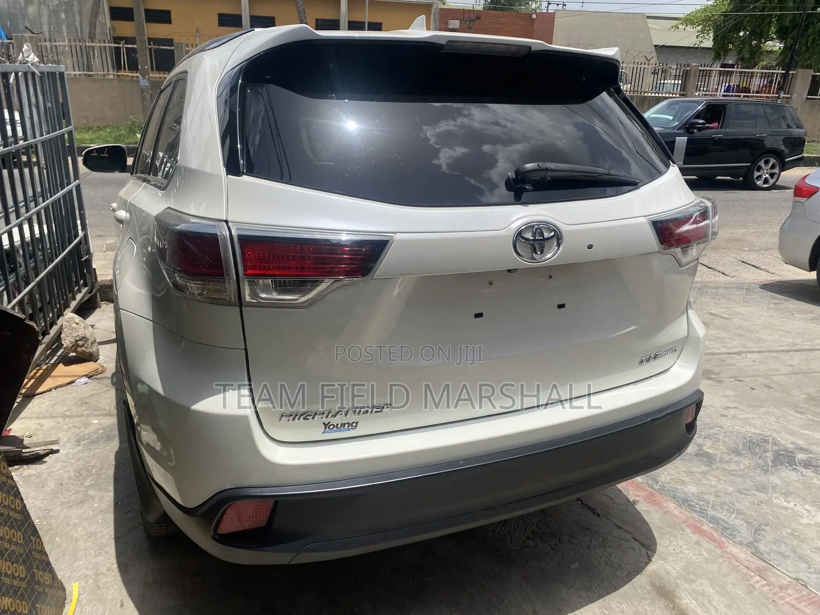 Toyota Highlander XLE V6 4x2 (3.5L 6cyl 6A) 2016 White