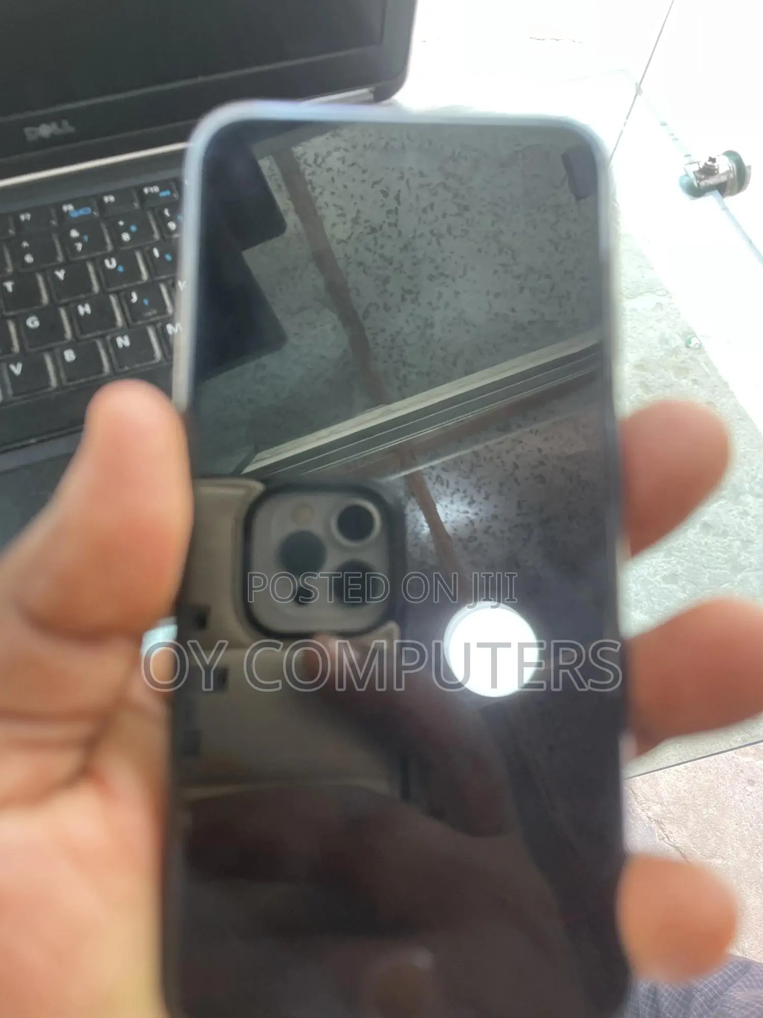 Apple iPhone SE 64 GB Black