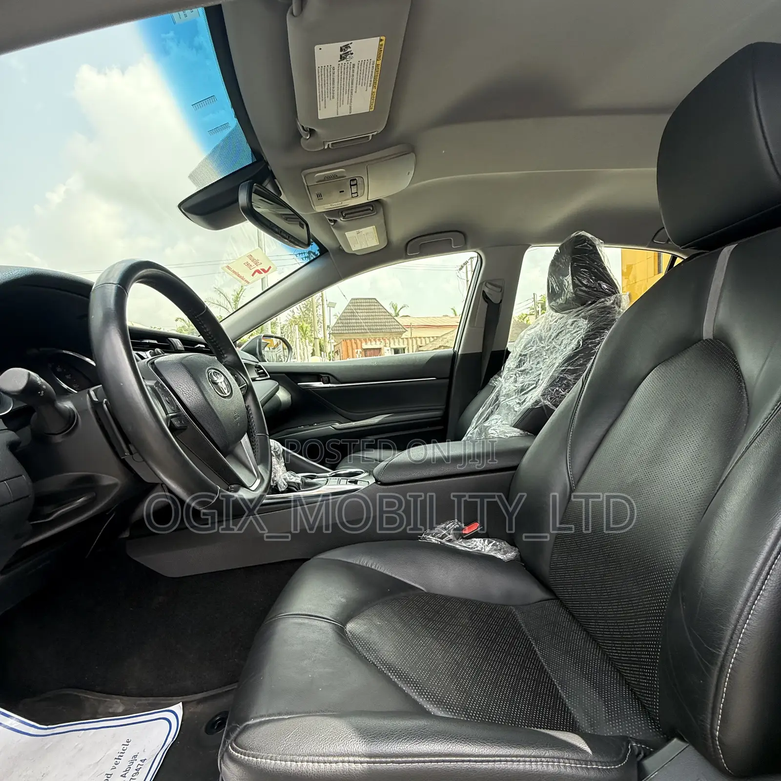 Toyota Camry XSE FWD (2.5L 4cyl 8AM) 2018 Black