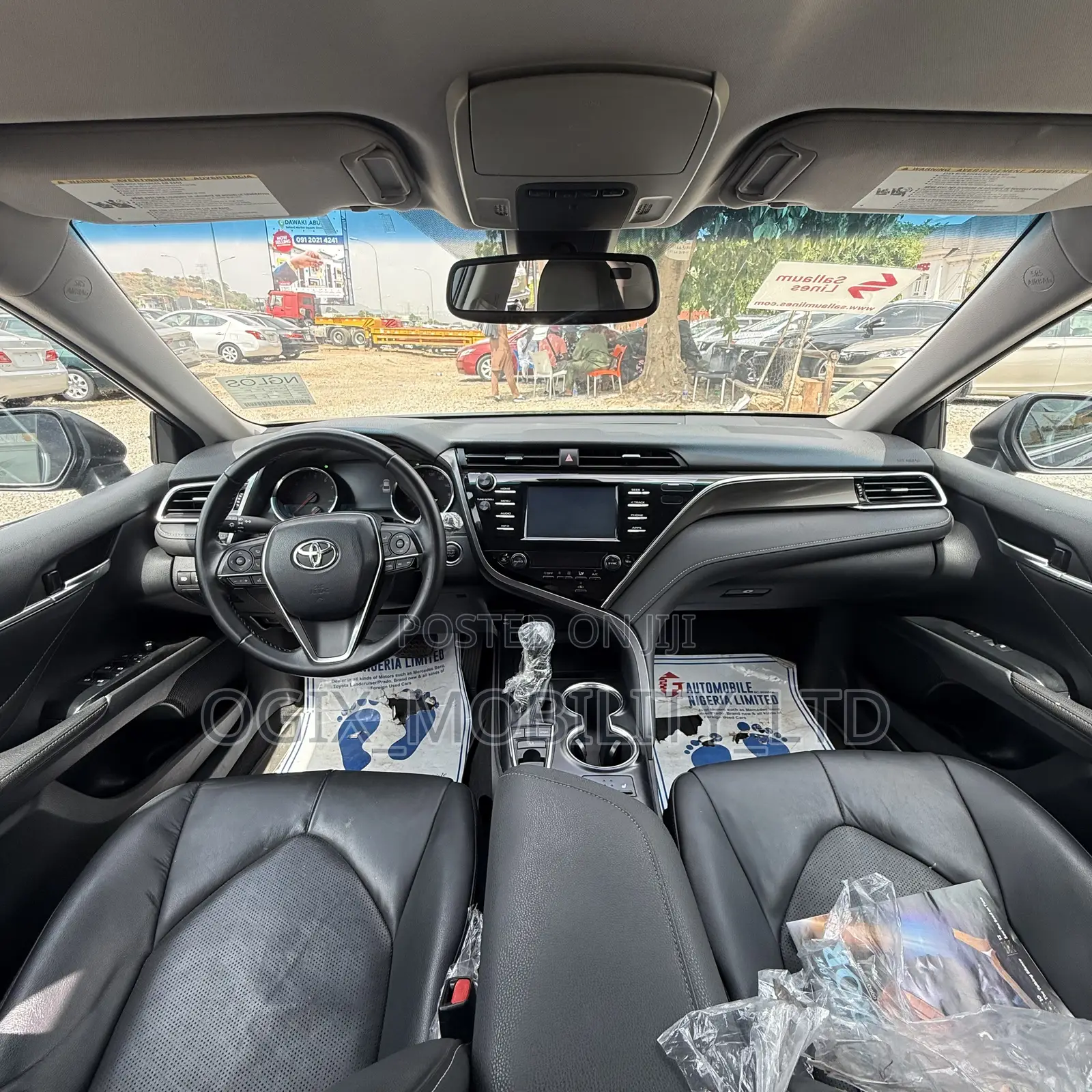 Toyota Camry XSE FWD (2.5L 4cyl 8AM) 2018 Black