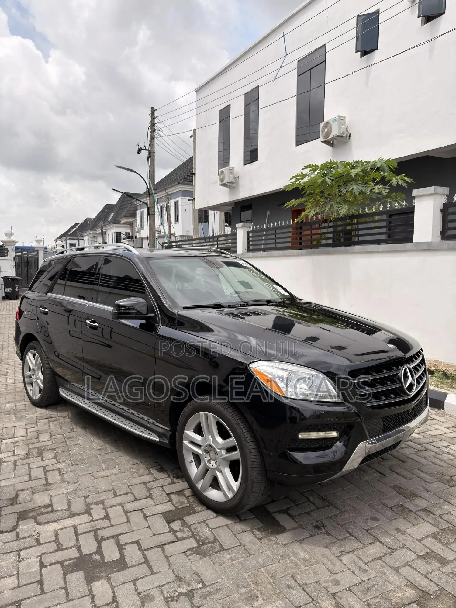 Mercedes-Benz M Class ML350 4MATIC 4dr SUV AWD (3.5L 6cyl 7A) 2015