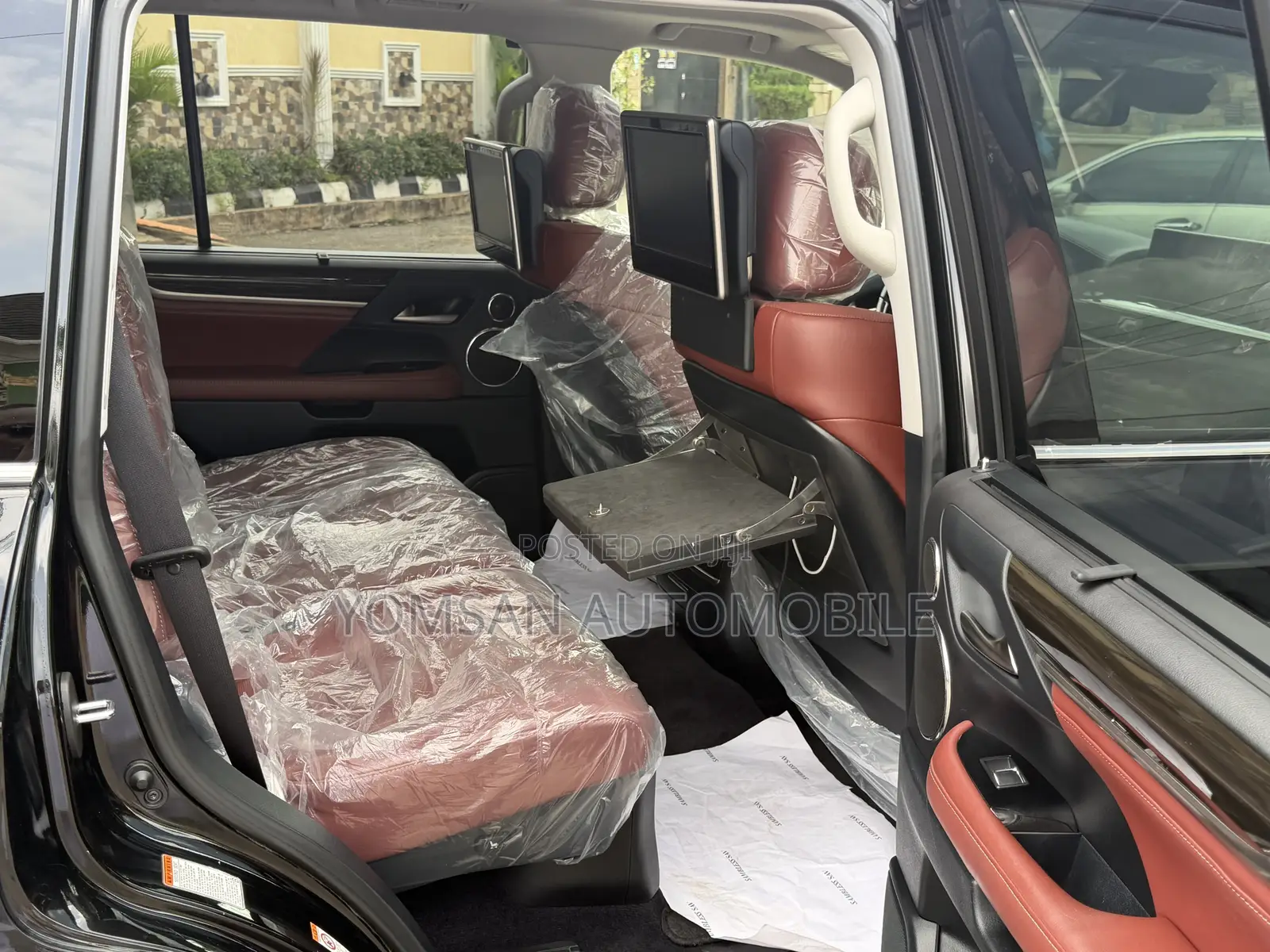 Lexus LX 570 AWD 2016 Black