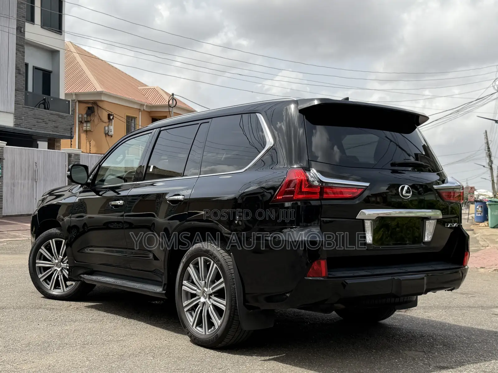 Lexus LX 570 AWD 2016 Black
