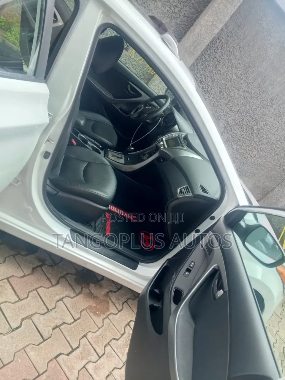 Hyundai Elantra 2014 White