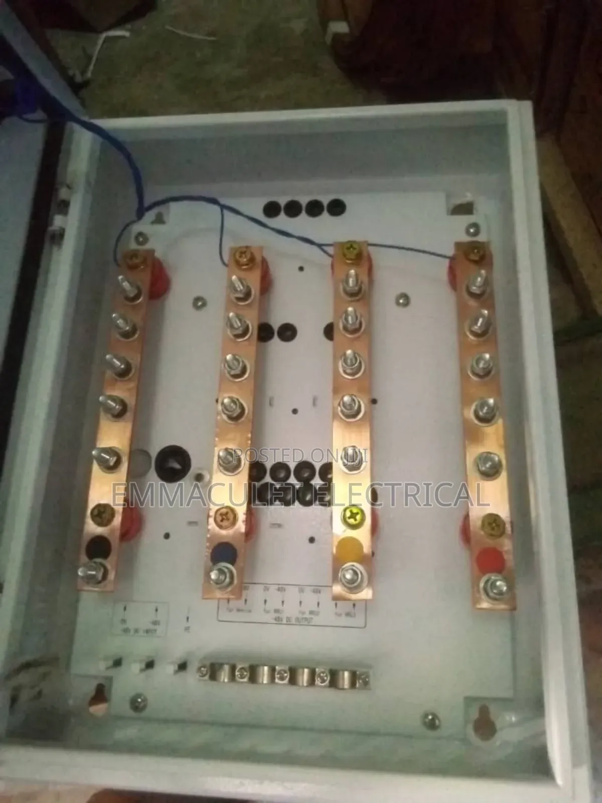 200amp Harvel Bus Bar
