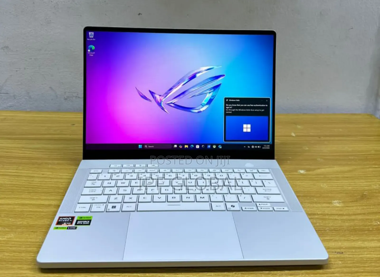 Laptop Asus ROG Zephyrus G14 32GB AMD Ryzen 9 SSD 2T