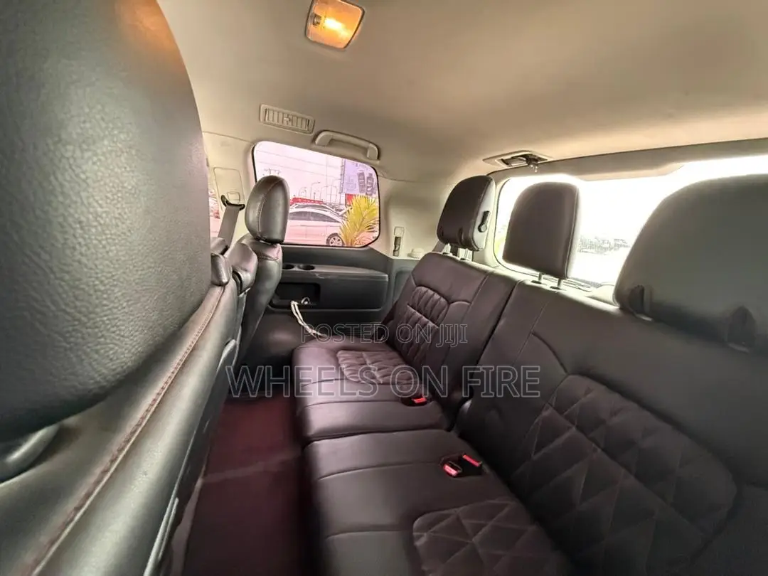 Toyota Land Cruiser 2014 Black