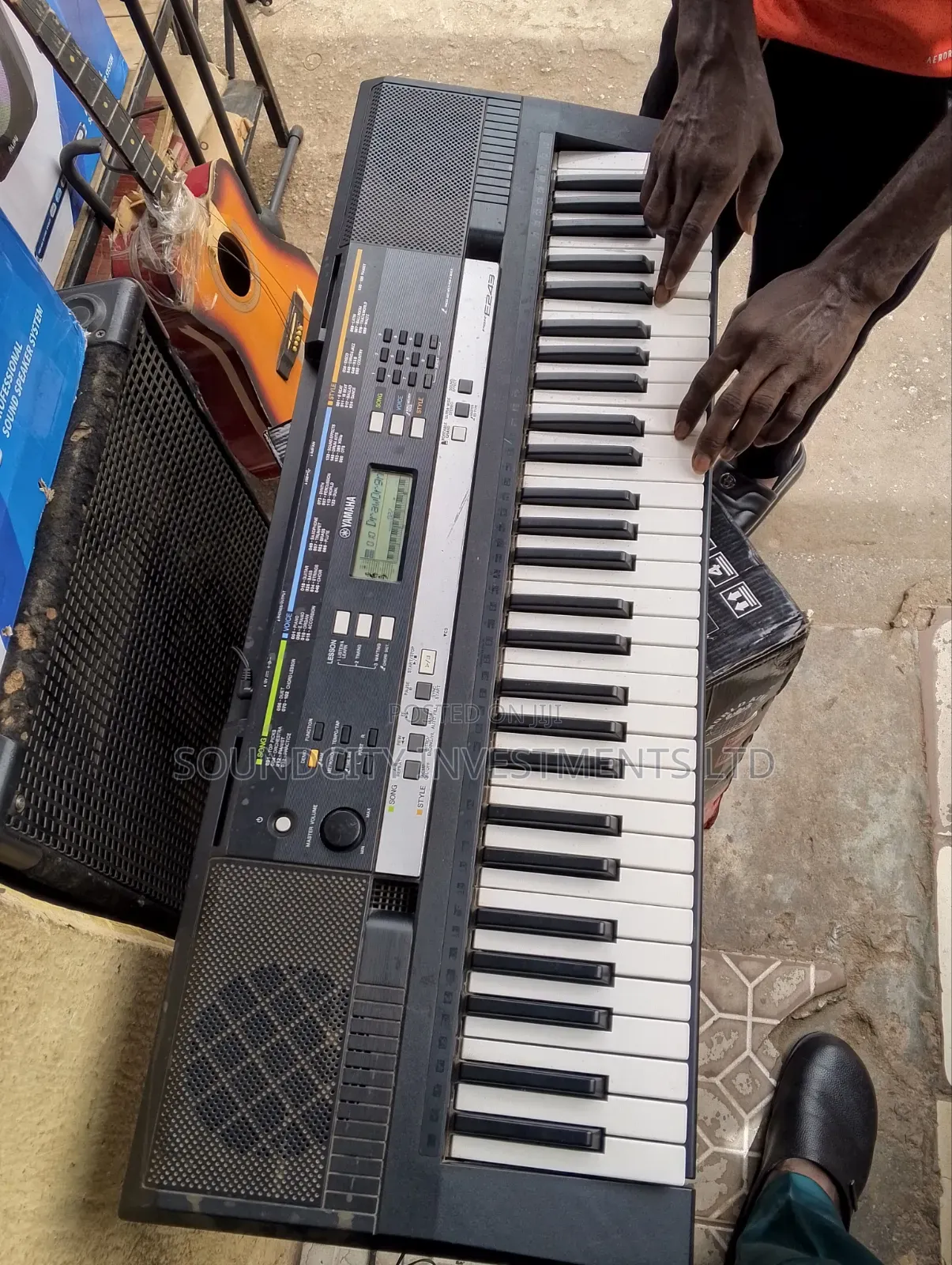 Neatly Used Yamaha PSR 243 Keyboard.