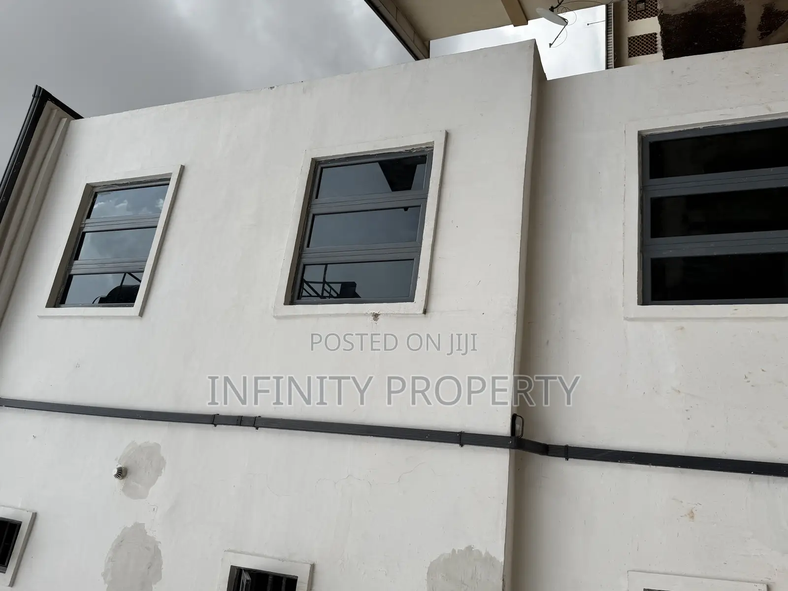 3bdrm Block of Flats in Ihama, Benin City for rent