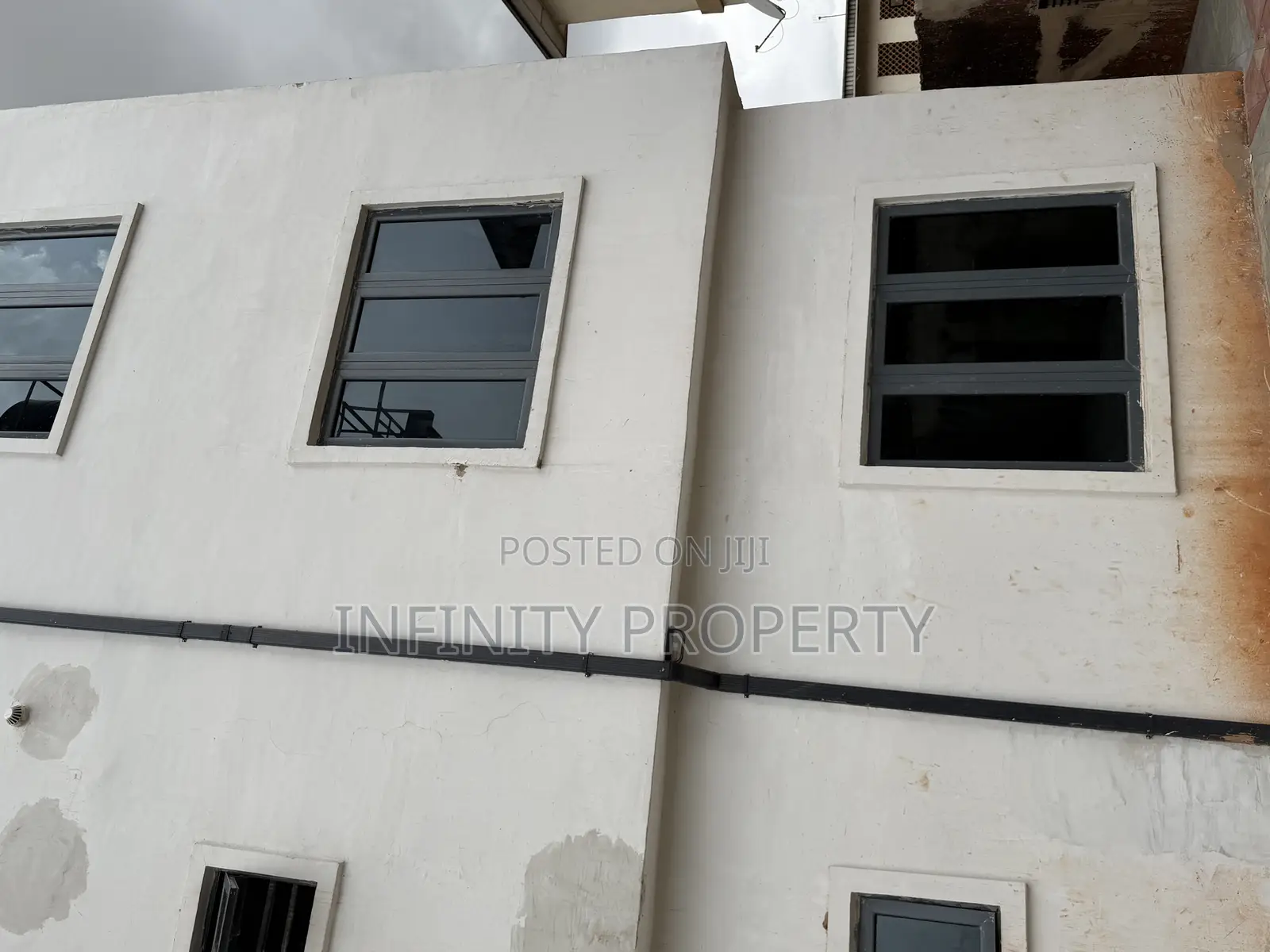 3bdrm Block of Flats in Ihama, Benin City for rent