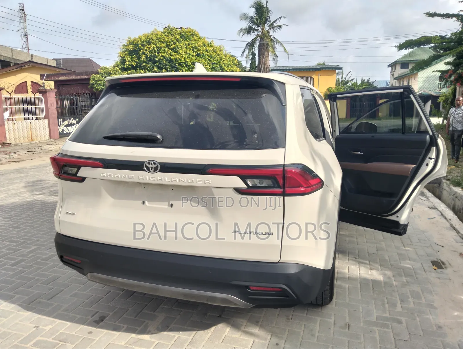 Toyota Grand Highlander Platinum AWD 2024 Off white