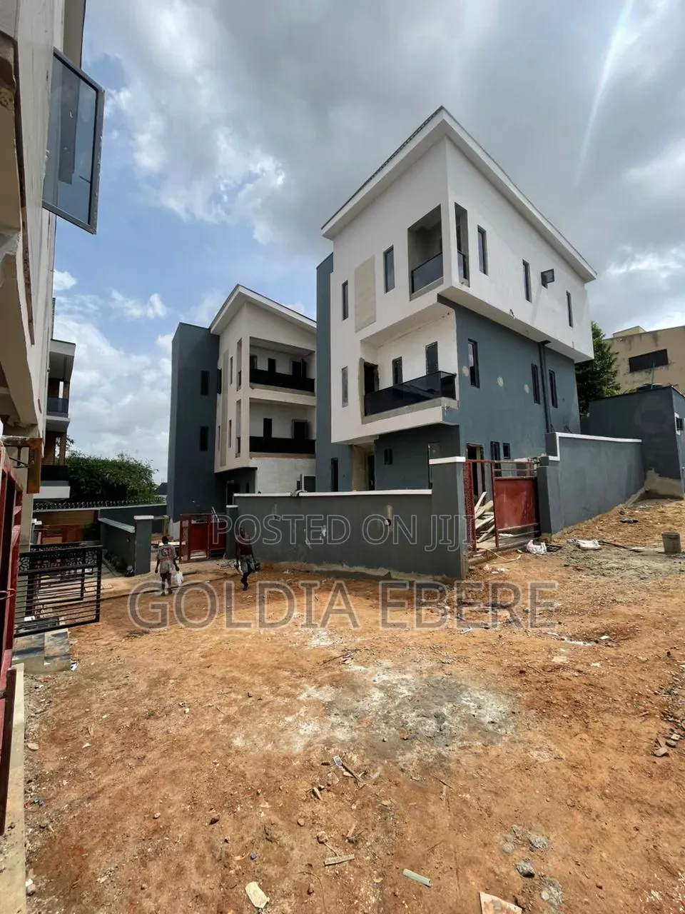 4bdrm Duplex in Unilag Estate, GRA Phase 1 for sale