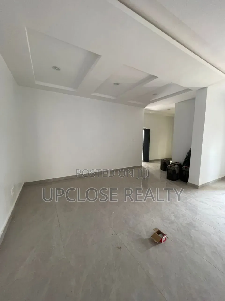 3bdrm Block of Flats in Guzape for sale