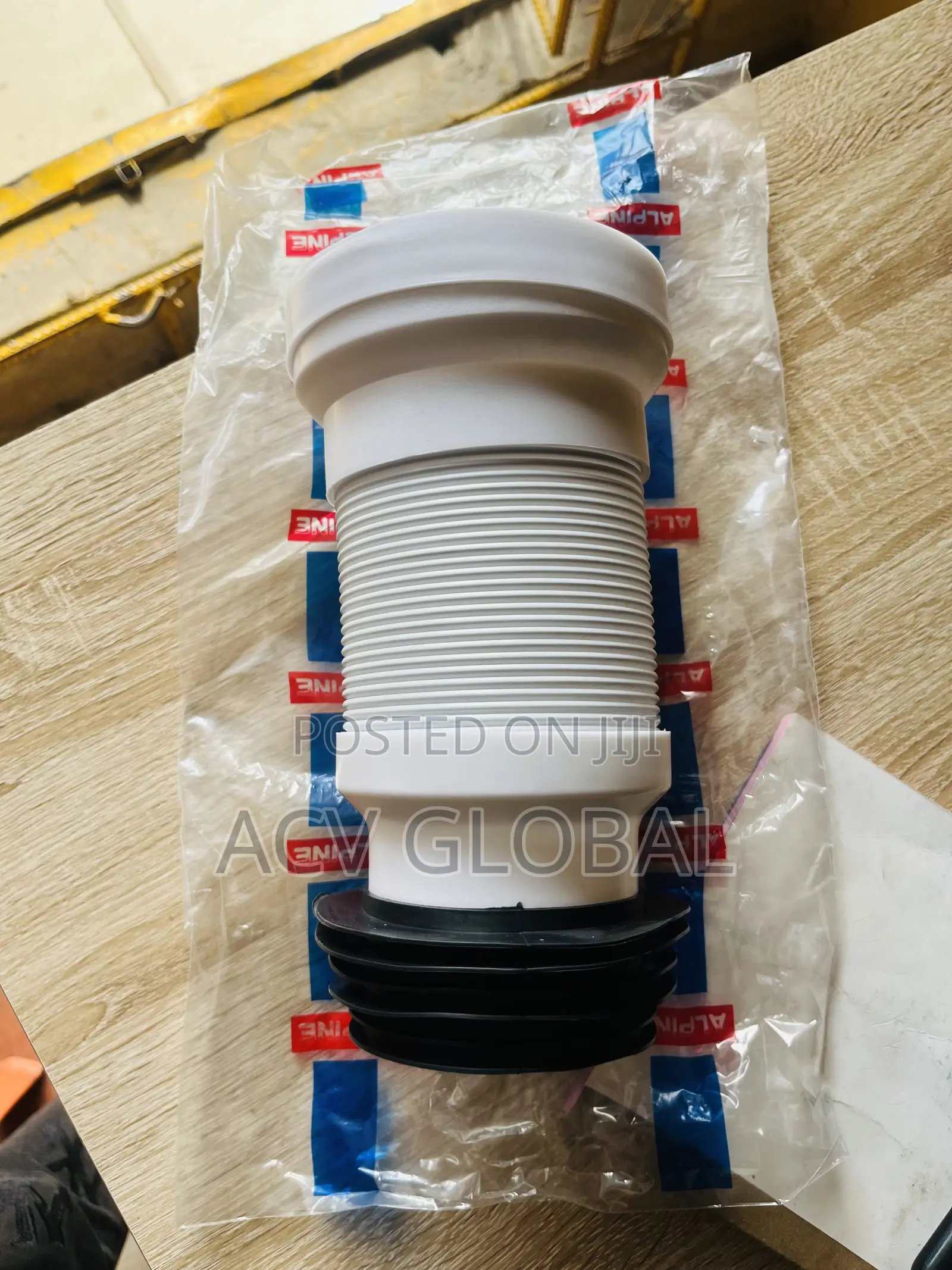 Black White Pan Connector
