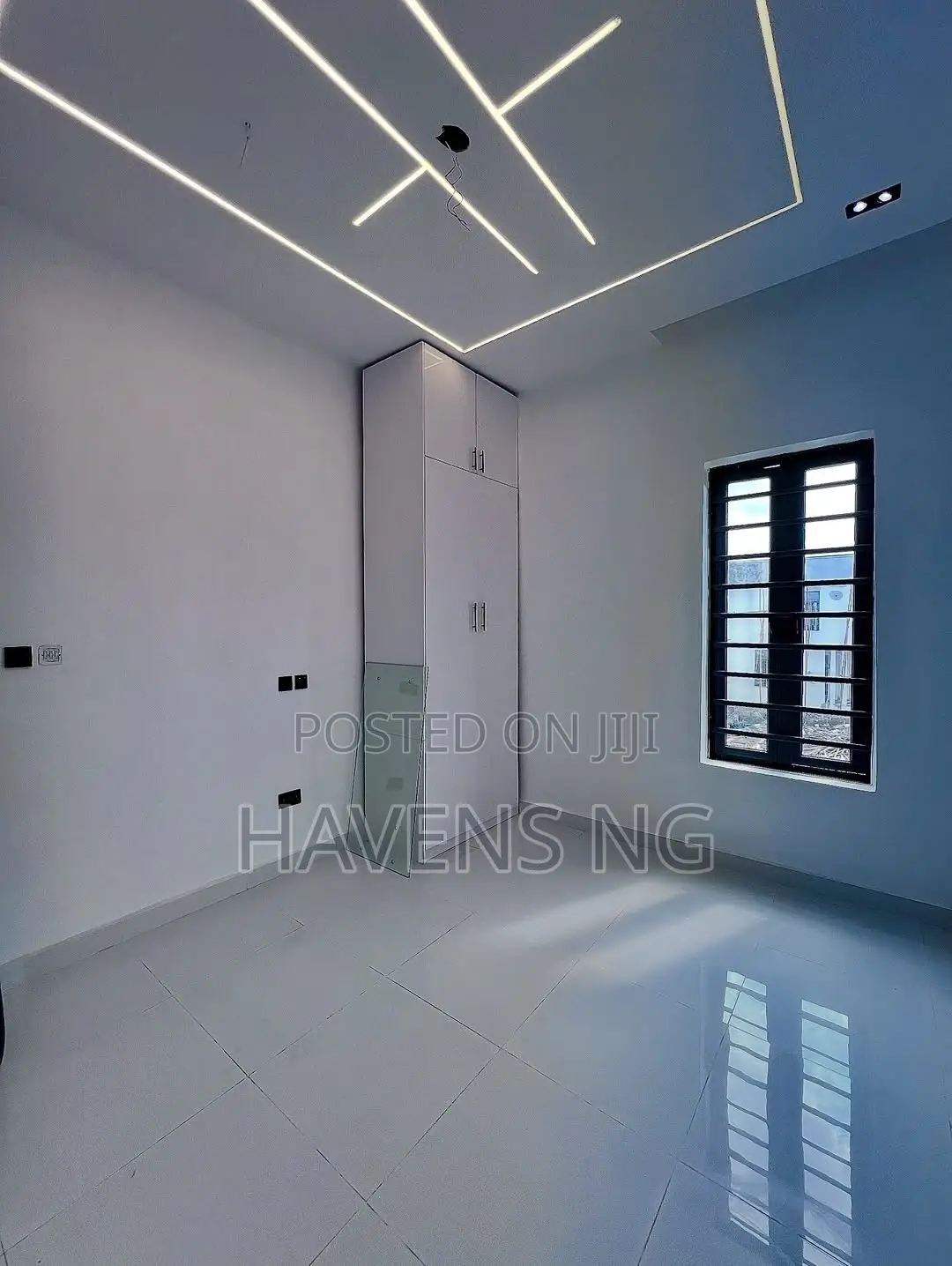 4bdrm Duplex in Lekki Phase 2 for sale