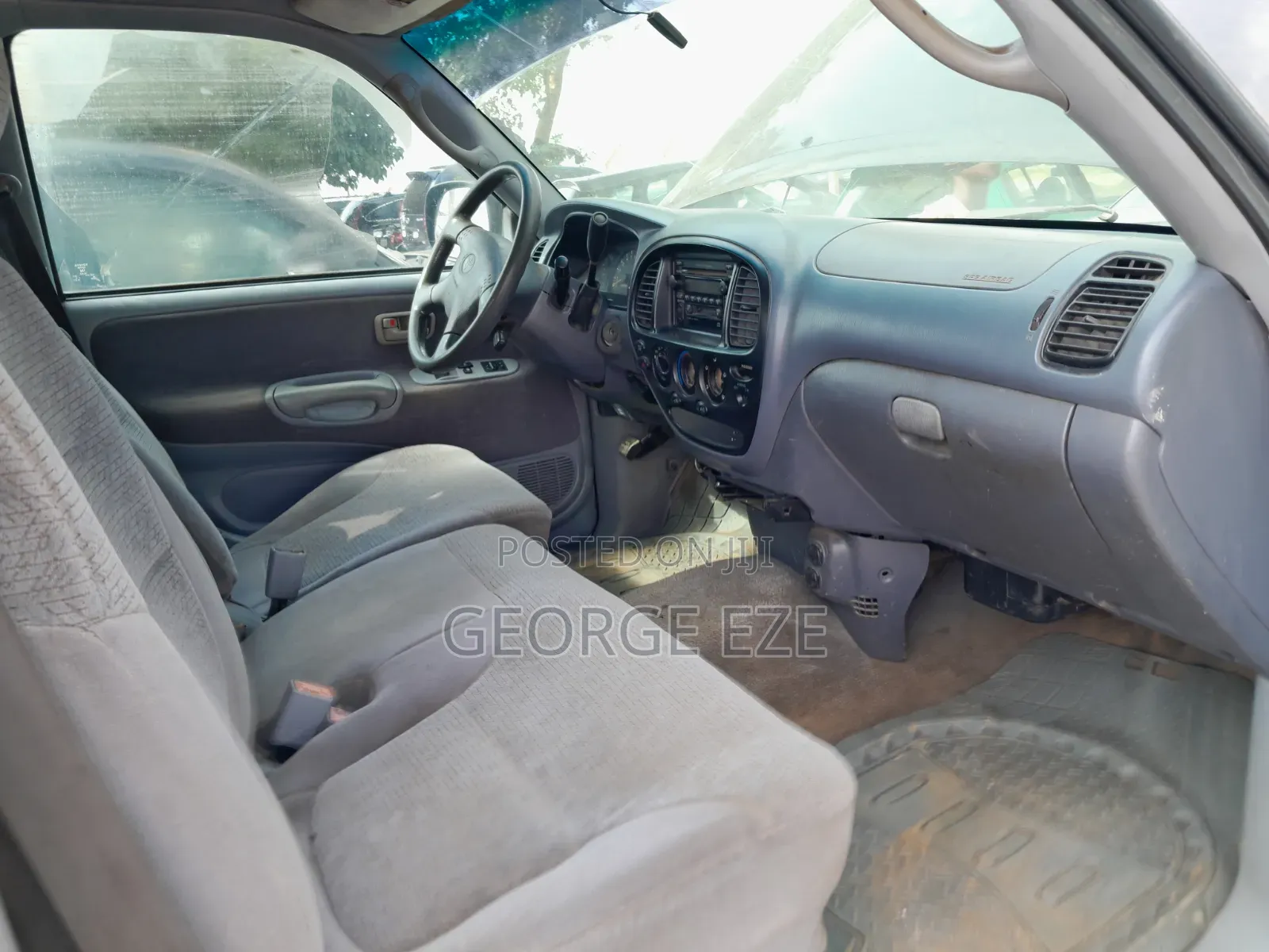 Toyota Tundra 2004 Black