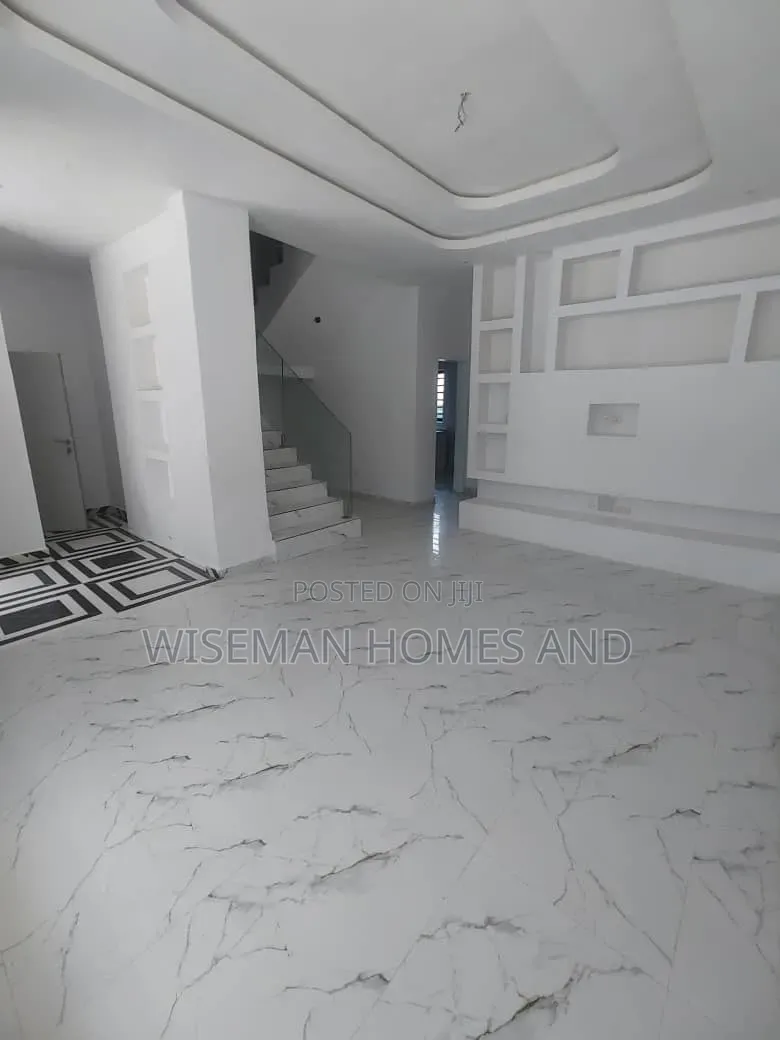 4bdrm Duplex in Sangotedo Eti-Osa for rent