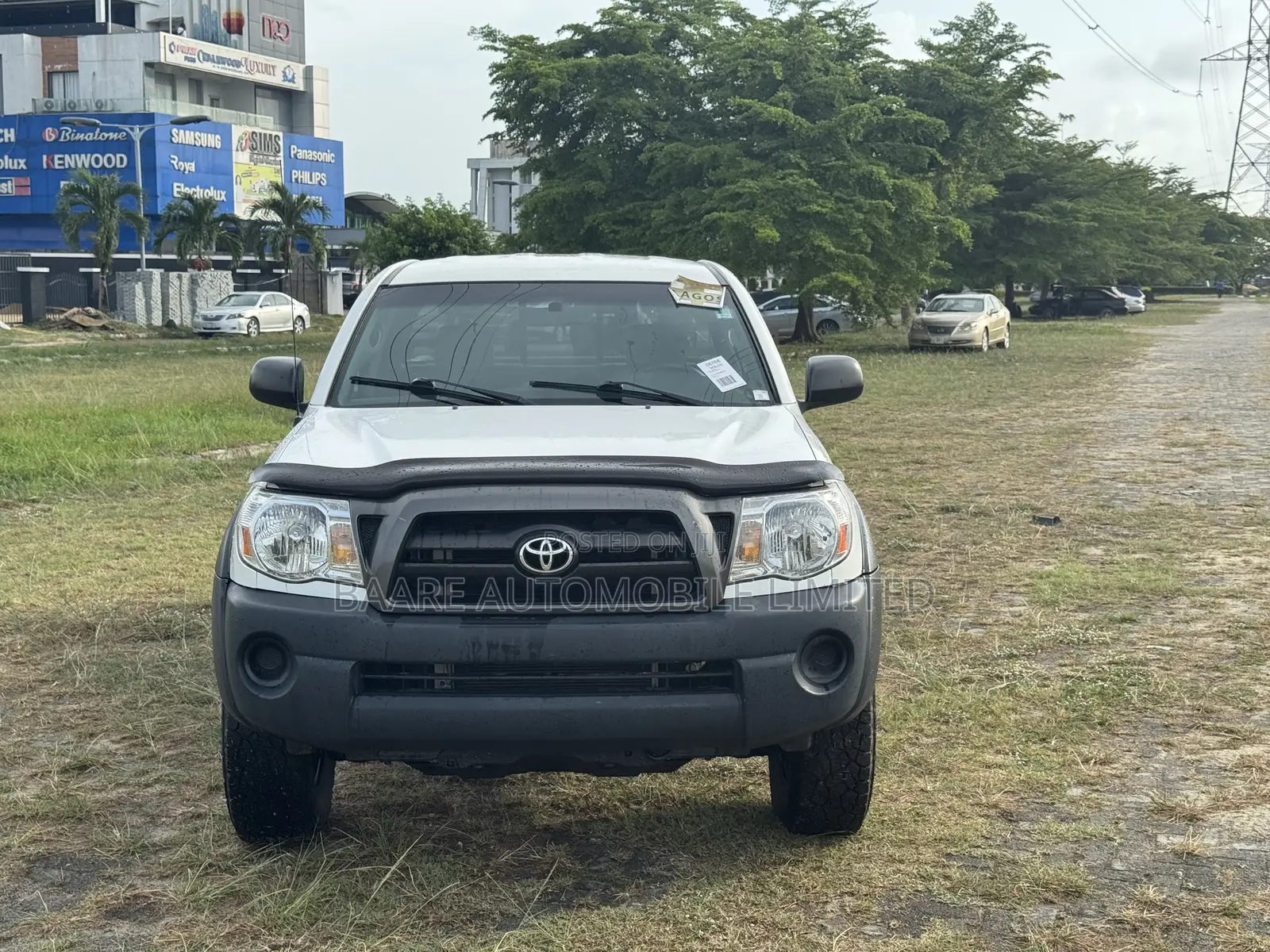 Toyota Tacoma 2008 White