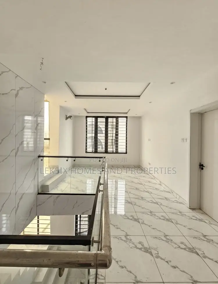 4bdrm Duplex in A Well Secured, Ologolo for sale