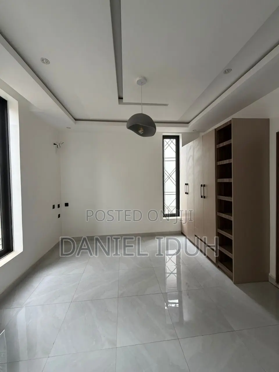 5bdrm Duplex in Apo Resettlement for sale