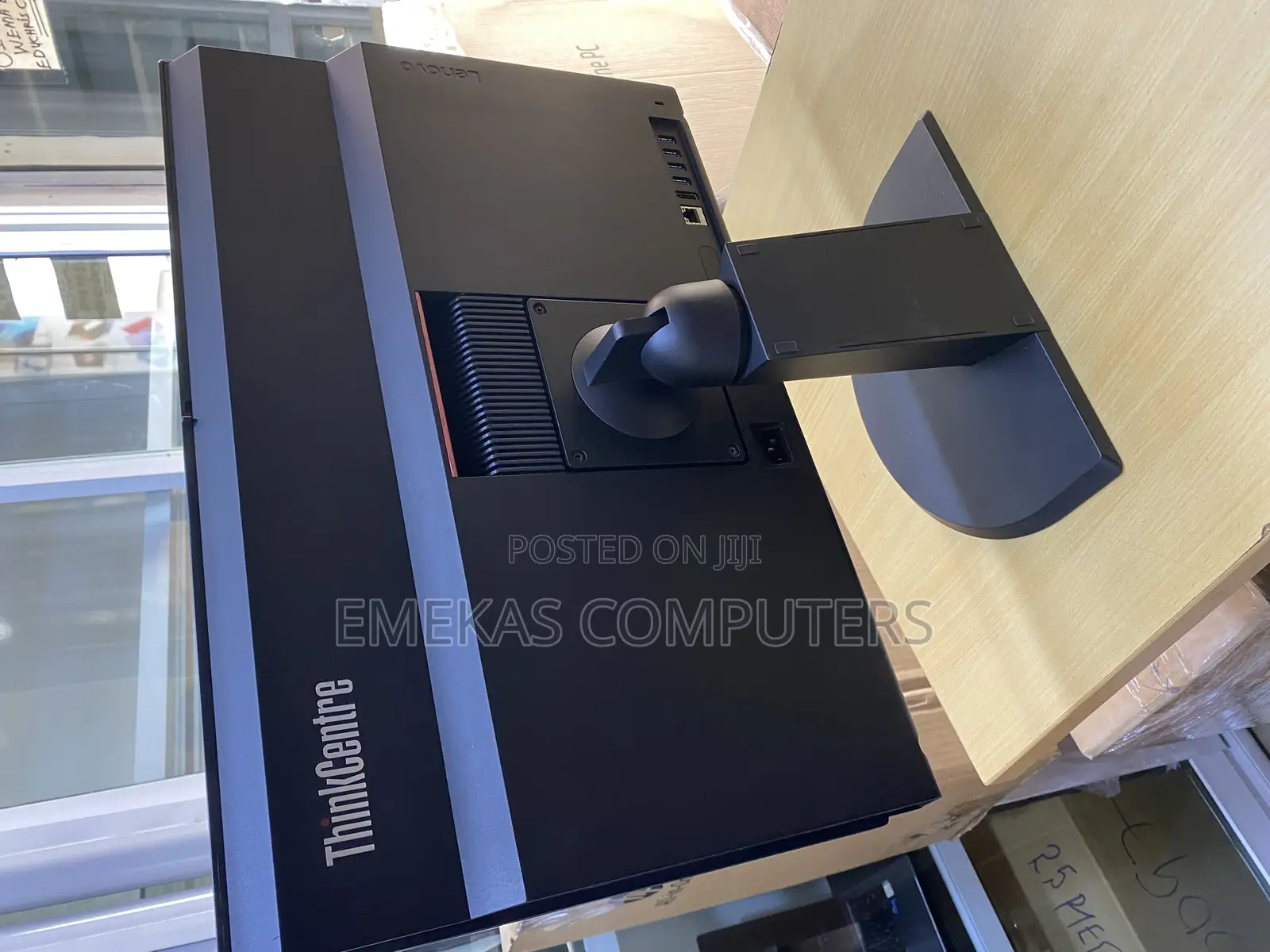 New Lenovo ThinkCentre M900 8GB Intel Core i5 SSD 256GB