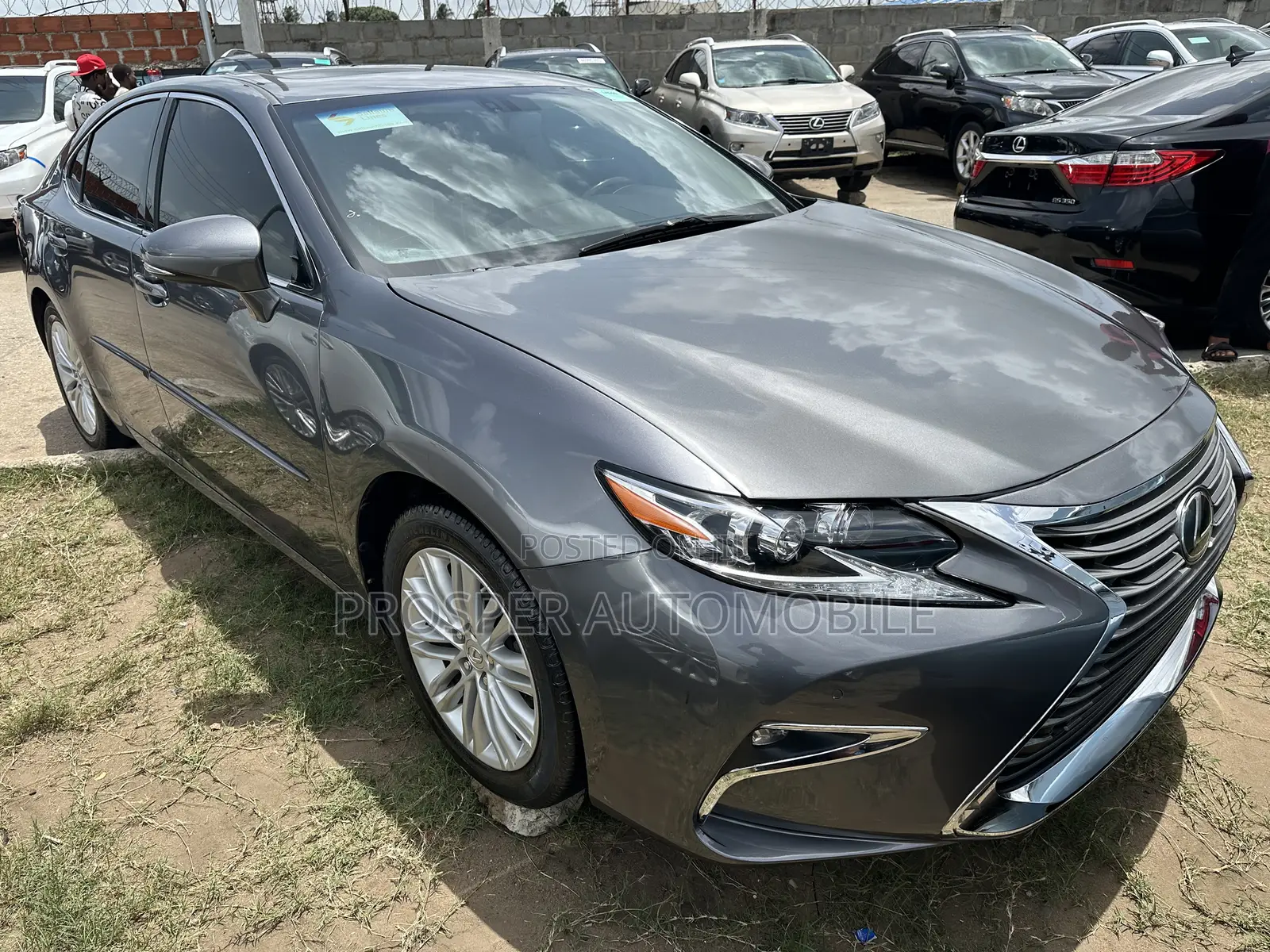 Lexus ES 350 FWD 2016 Gray