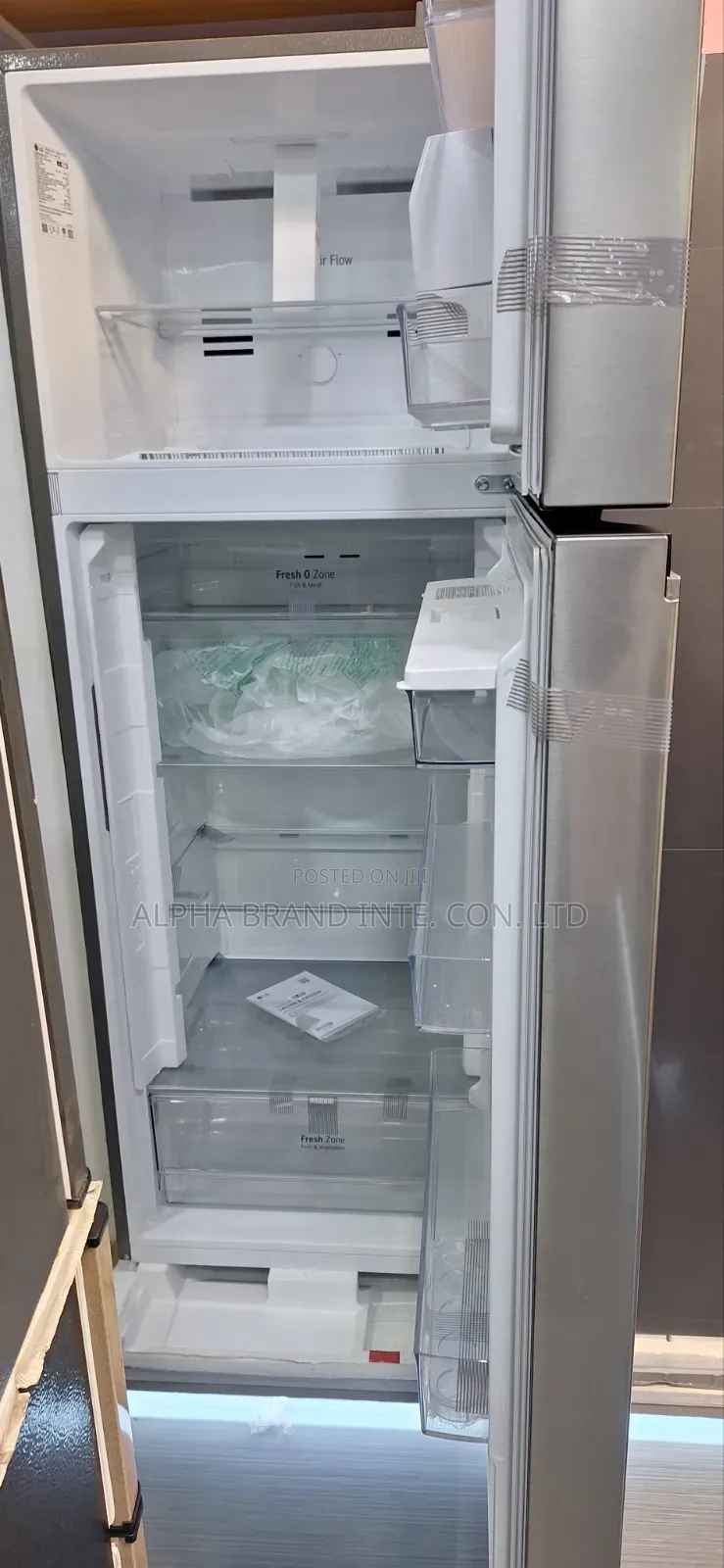 Lg Ref 452(491lt) With Dispenser and Ice Maker