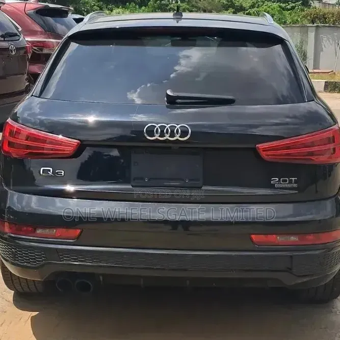 Audi Q3 2.0 TFSI 220hp quattro sport 2016 Black