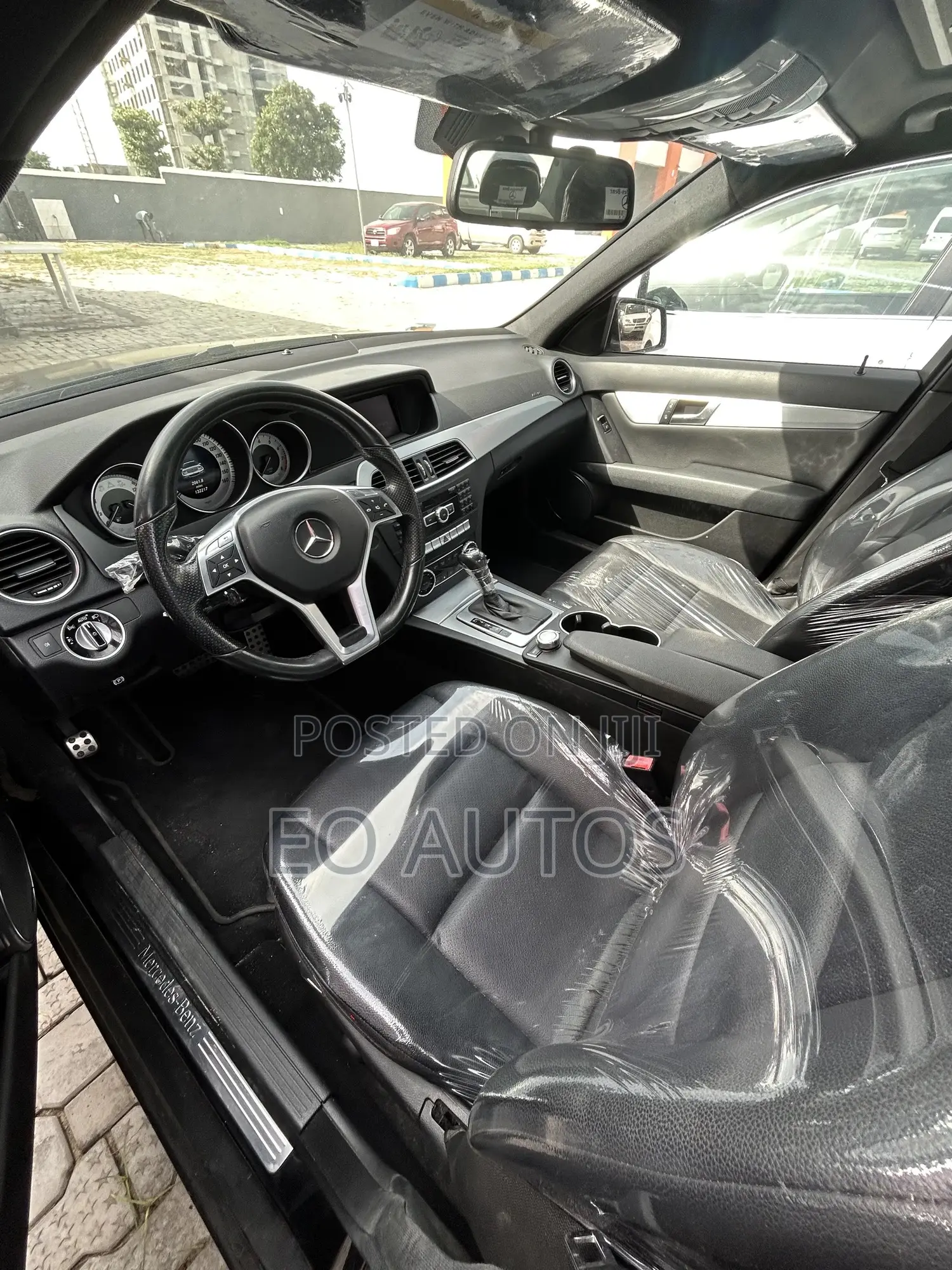Mercedes-Benz C300 2014 Black