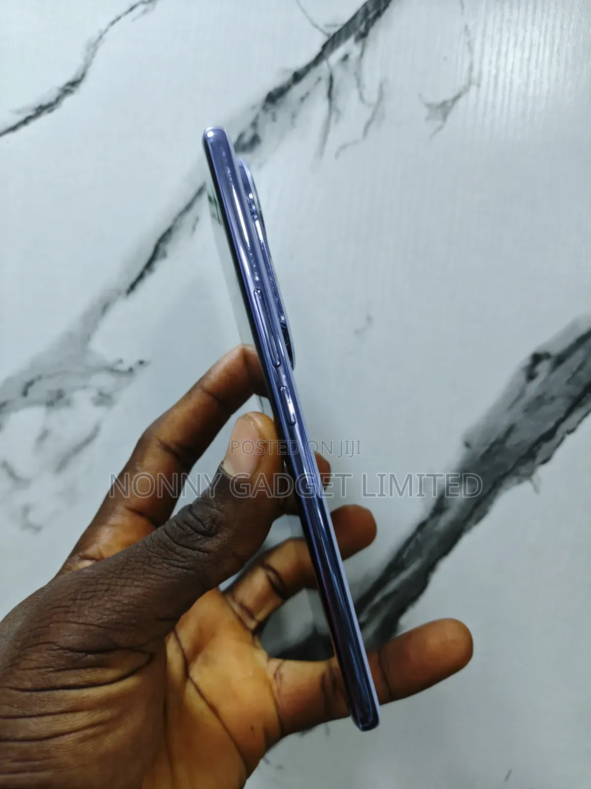 Vivo V50 512 GB Blue
