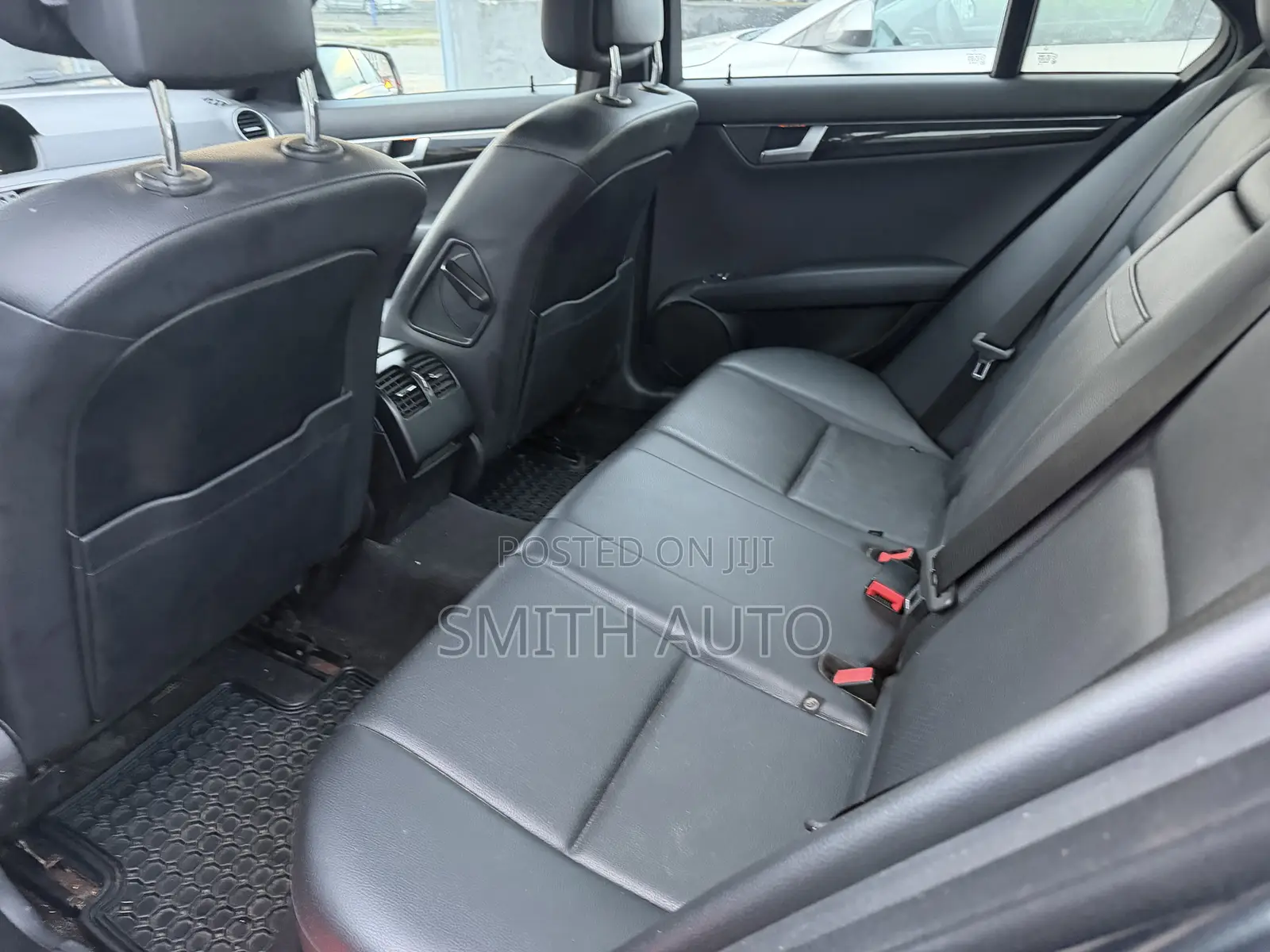 Mercedes-Benz C-Class C 300 4MATIC (W205) 2014 Gray