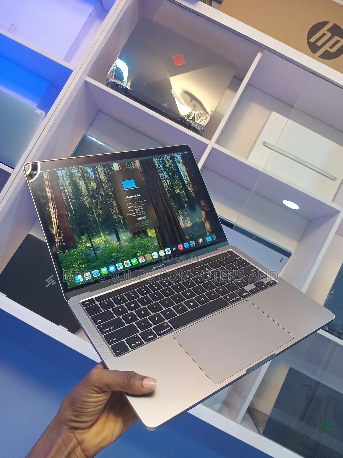 Laptop Apple MacBook Pro 2020 8GB Intel Core i5 SSD 256GB