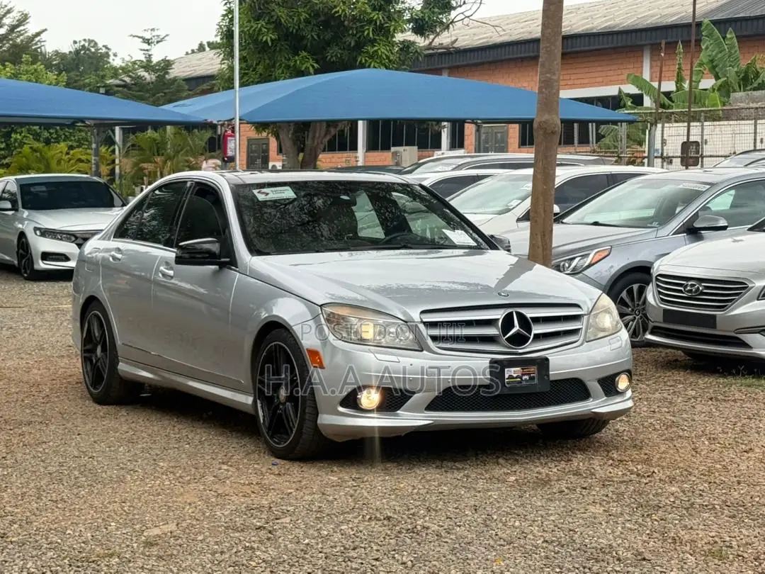 Mercedes-Benz C350 2010 Silver