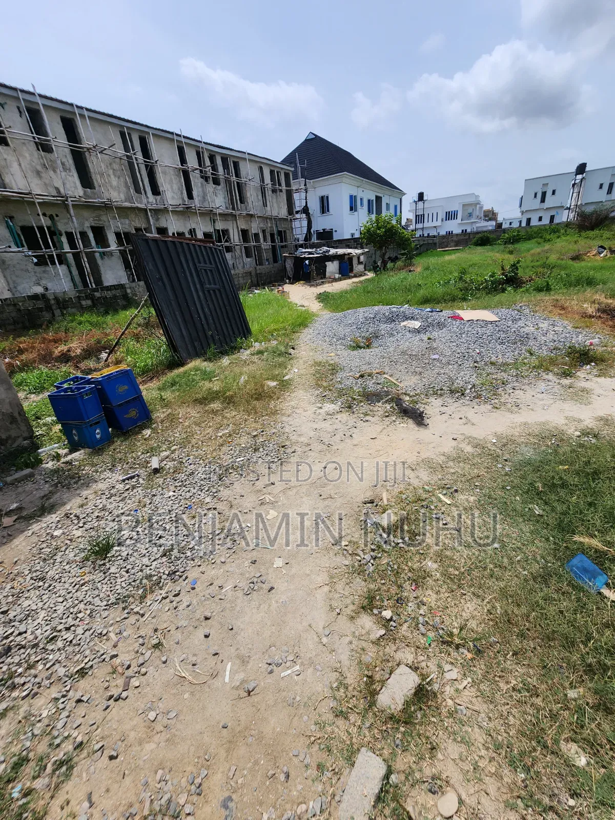 Over 10 Plots of Land for r Plot With Governors Concent