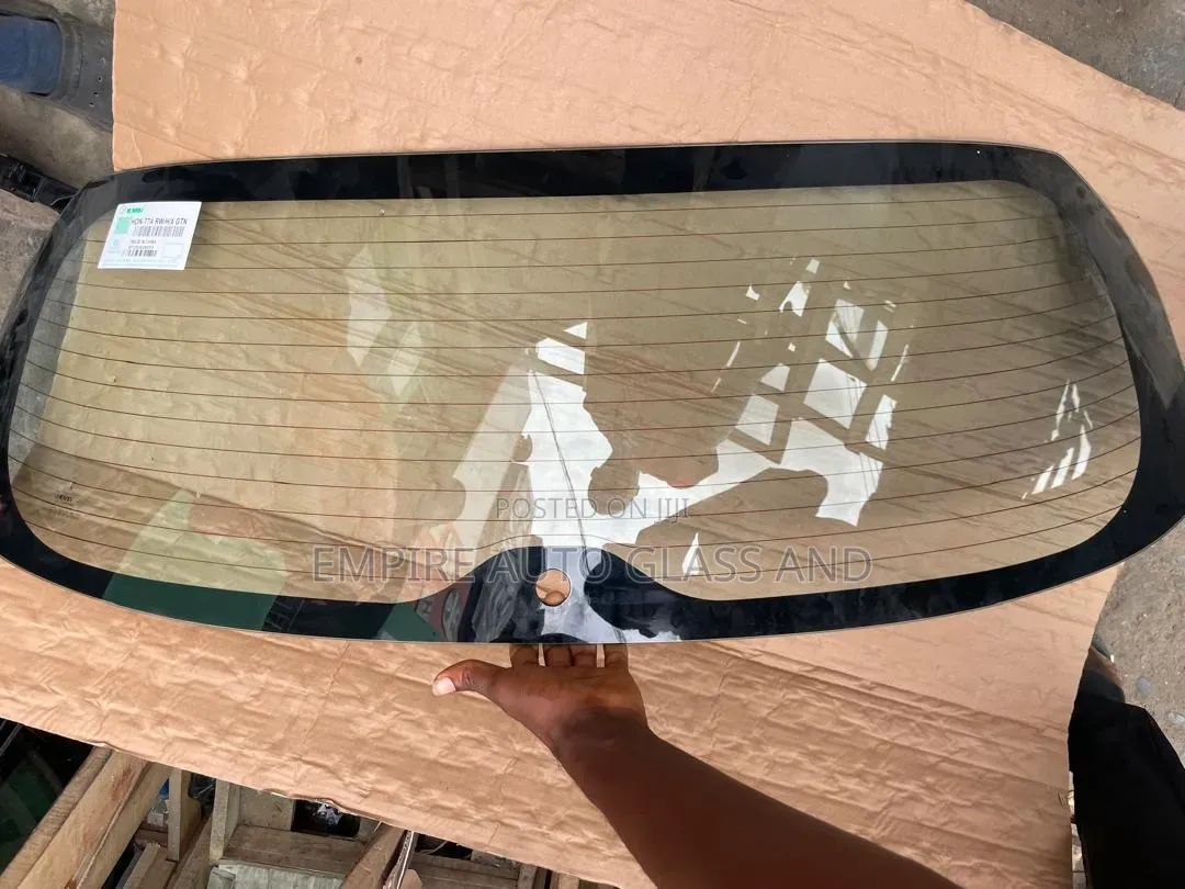Back Windscreen for Honda HRV 2018 Model Available Now