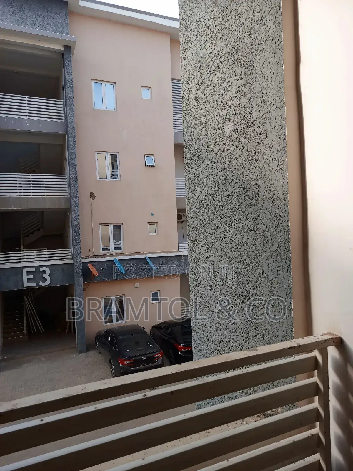 3bdrm Block of Flats in With Bq, Dakibiyu for sale