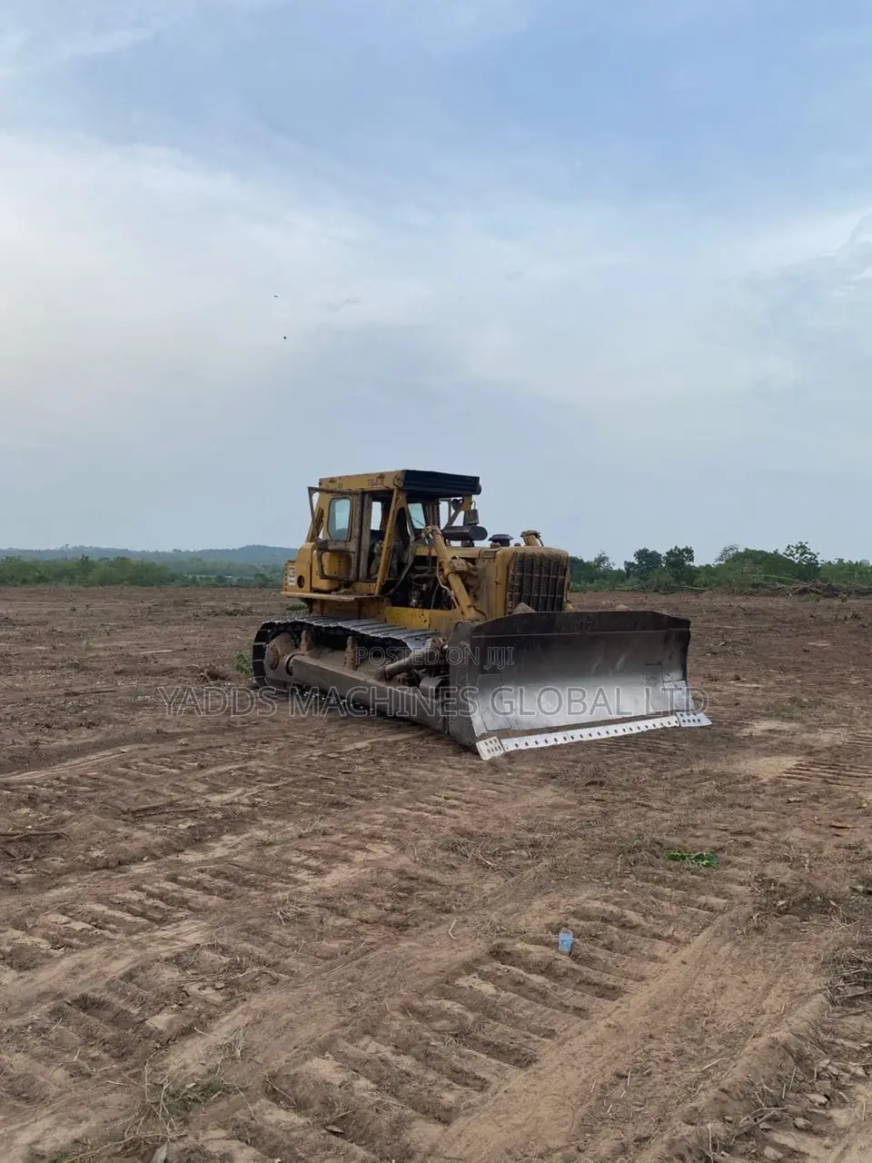 D8k Cat Bulldozer for Land Clearing Service