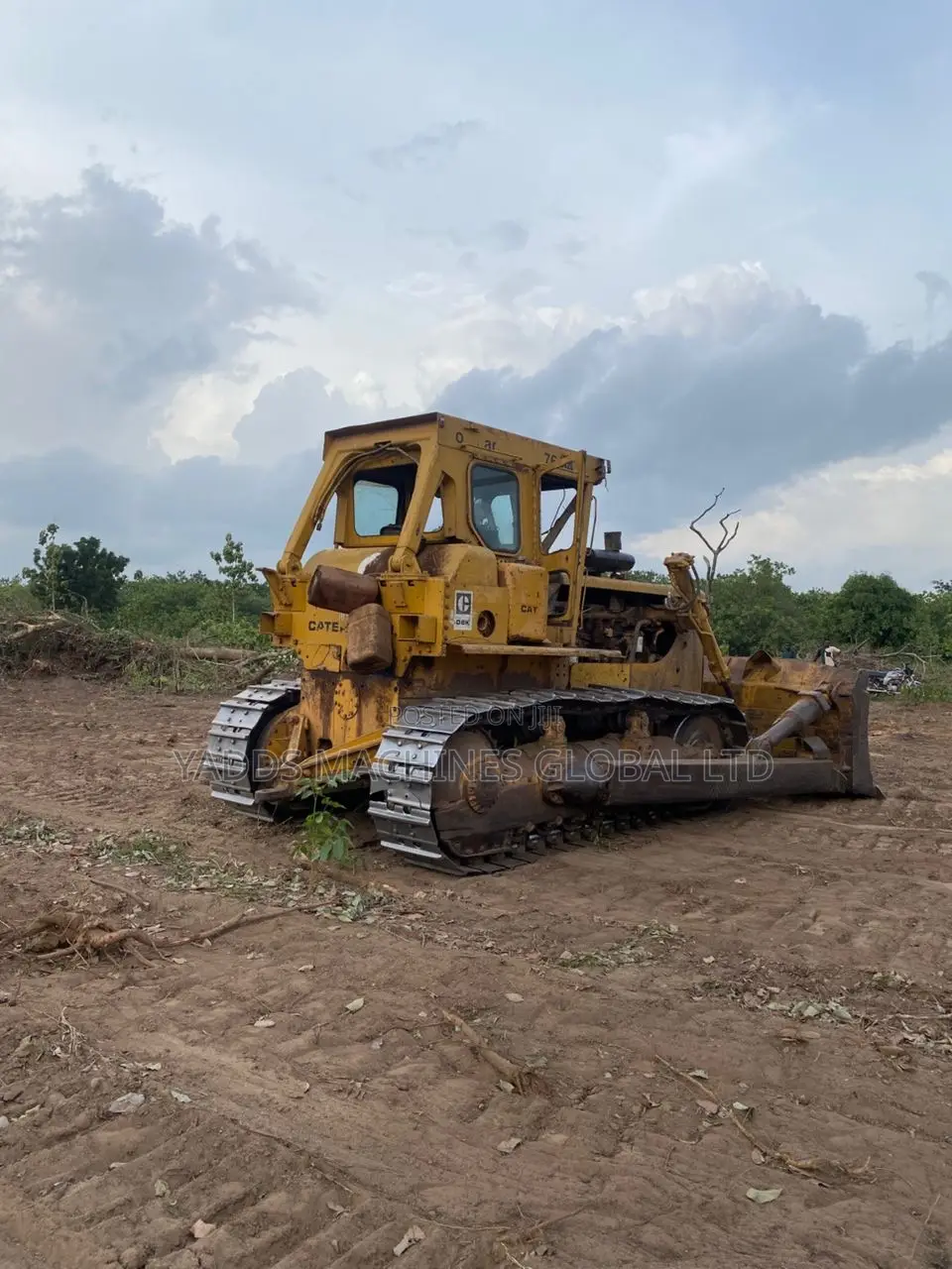 D8k Cat Bulldozer for Land Clearing Service