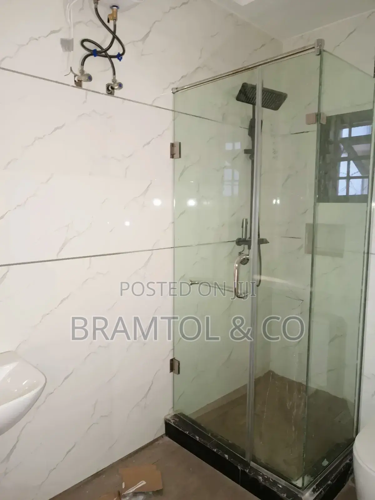 3bdrm Block of Flats in Mabushi for sale