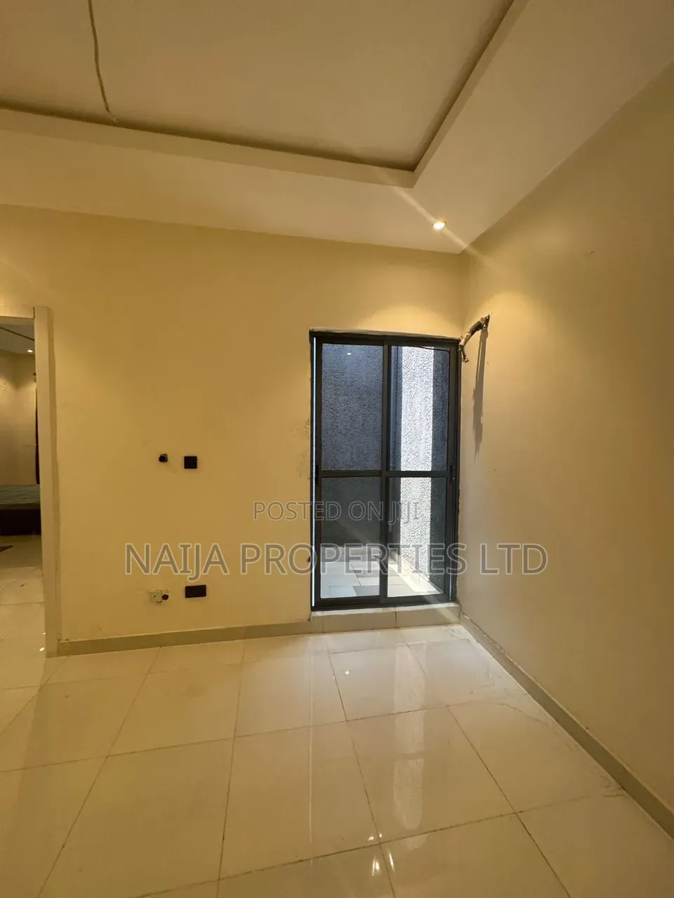 4bdrm Townhouse / Terrace in Platinum Way, Jakande for rent