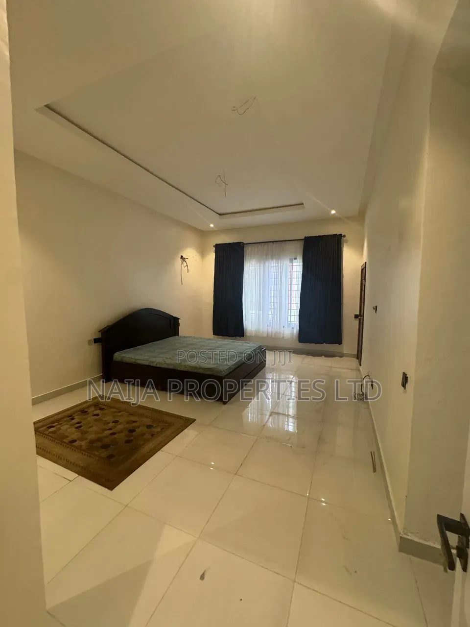 4bdrm Townhouse / Terrace in Platinum Way, Jakande for rent