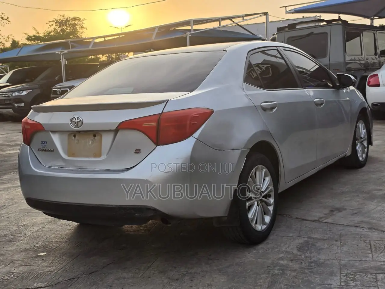 Toyota Corolla 2015 Silver