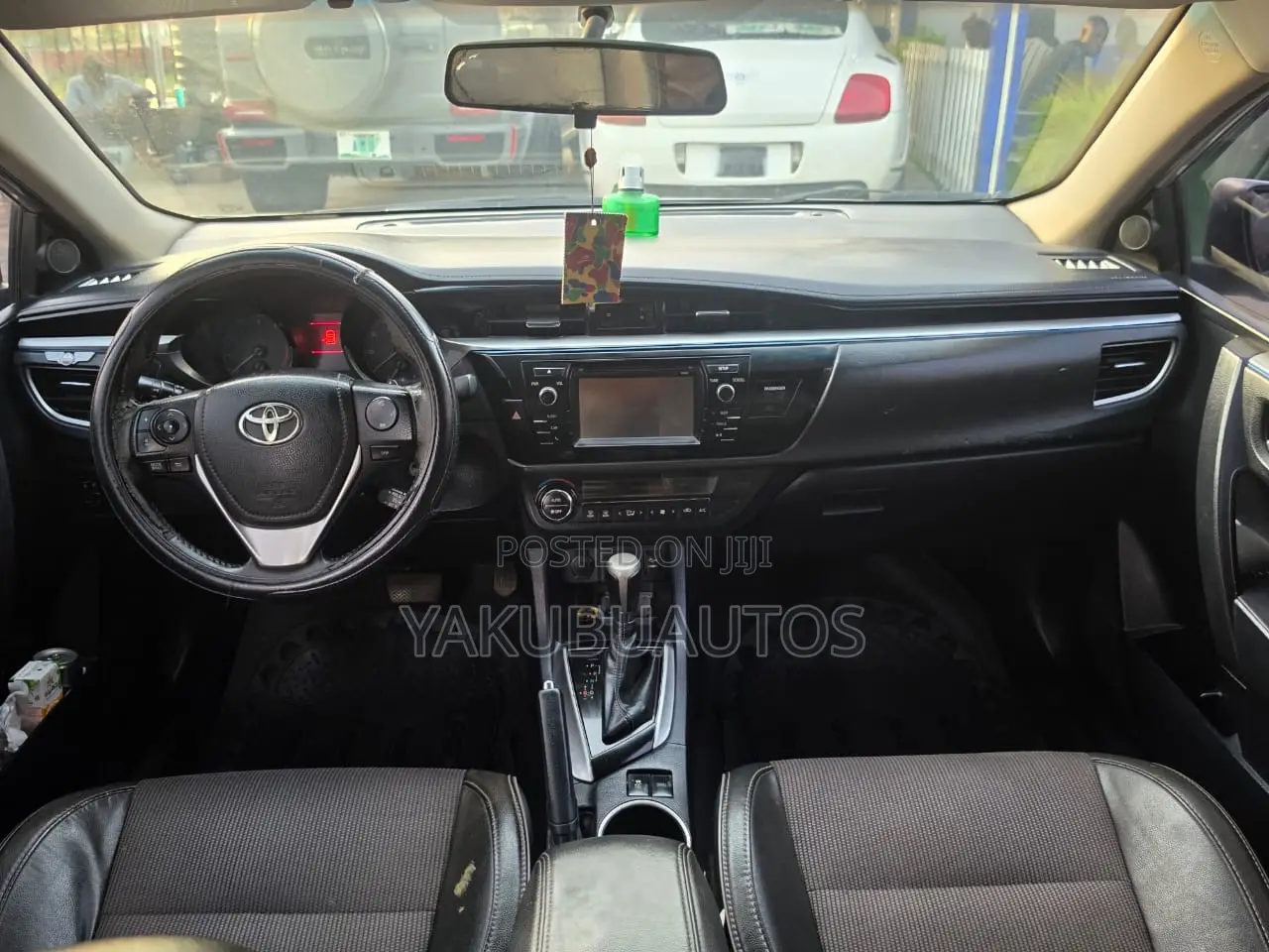 Toyota Corolla 2015 Silver