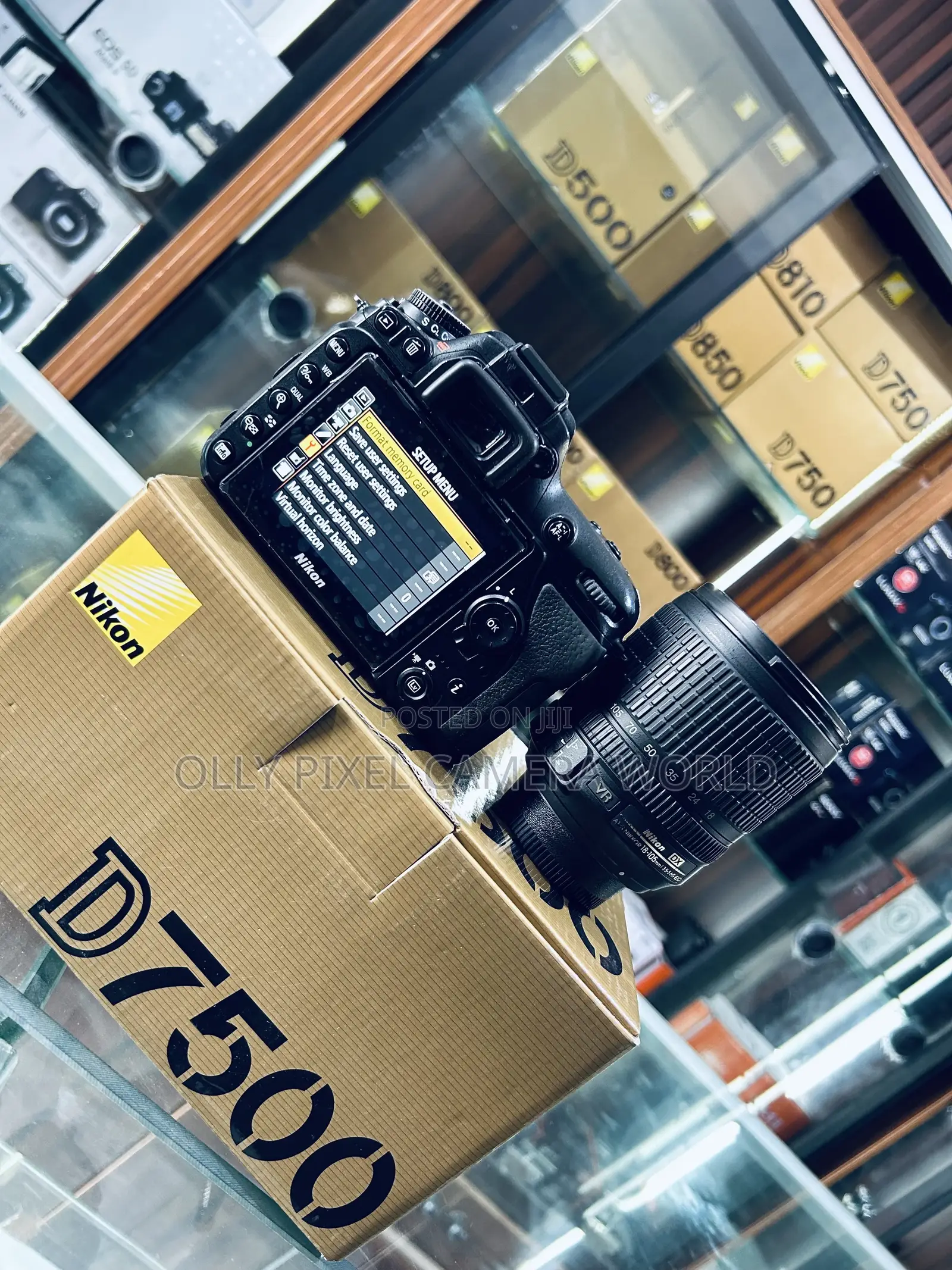 Nikon D7500 With Lens